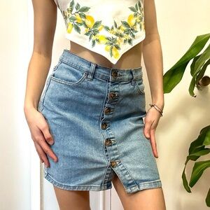 💜Revamped Mini Light Washed Denim Skirt Size Small